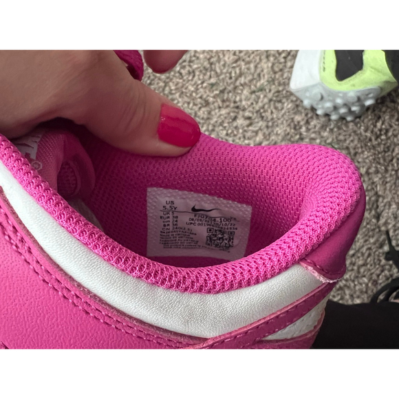 Nike Dunk Low Active Fuchsia Pink White FJ0704-100 (Size 5.5) Authentic - Picture 6 of 8